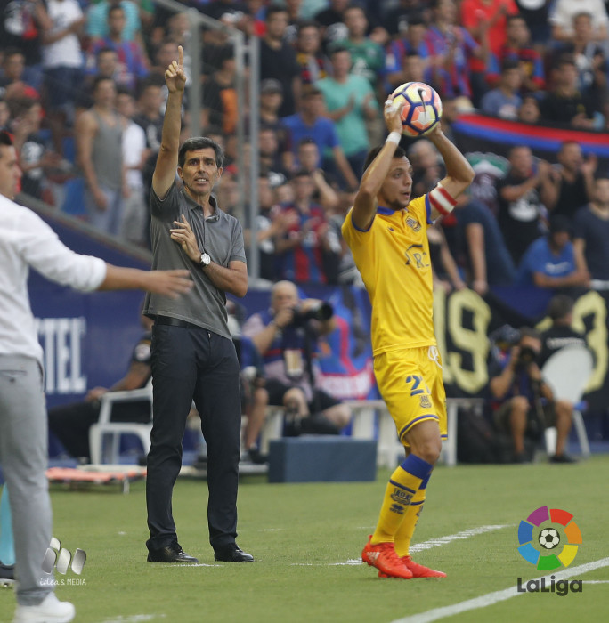 w_900x700_28194755levante-alcorcon17.jpg