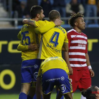Cádiz CF 1 Granada CF 0 gol de Kecojevic